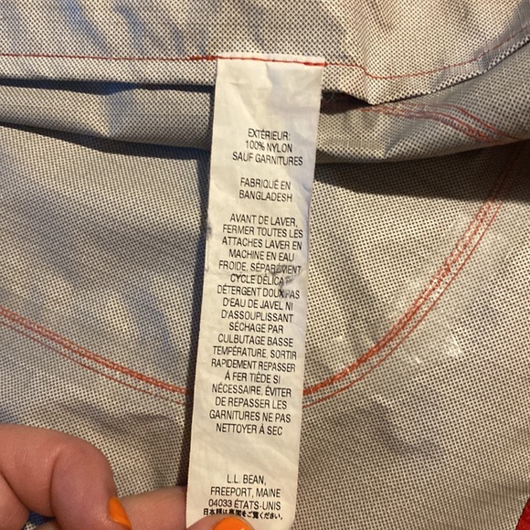 Mens LLBean raincoat XL red excellent condition - Picture 9 of 10